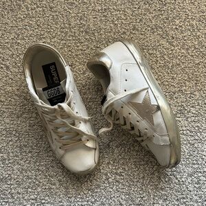 Golden Goose Superstar